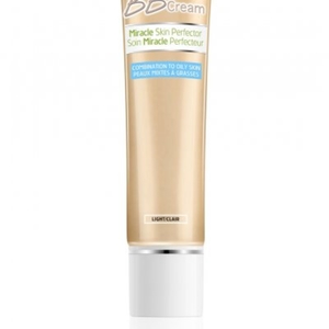 BB cream Light