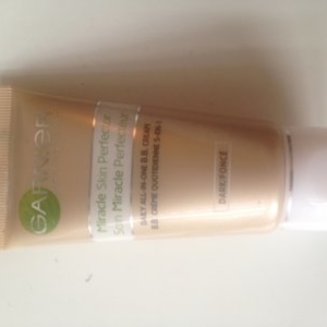 bb cream Garnier foncé