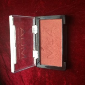 Blusher shade 5