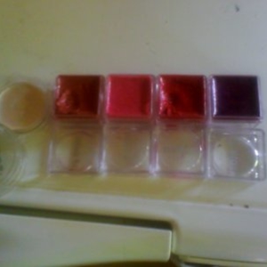 lot gloss