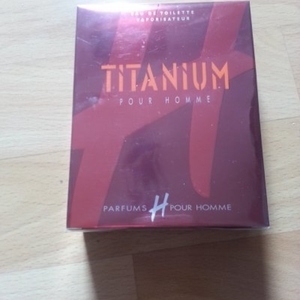Parfum pour homme titanium