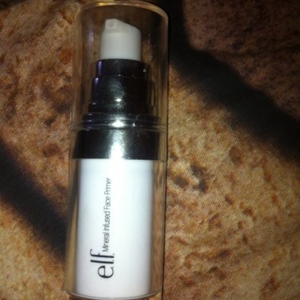 Mineral infused face primer