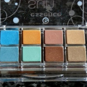 Essence   Palette "Sun Club" #01 South Beach