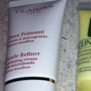 doux polissant clarins