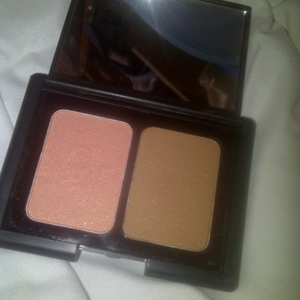 Poudre Contouring Blush & Bronzing