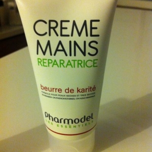 Crème mains réparatrice de Pharmodel