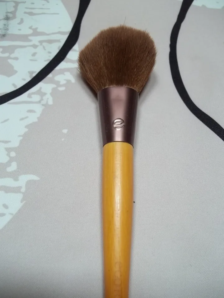 pinceau poudre, EcoTools