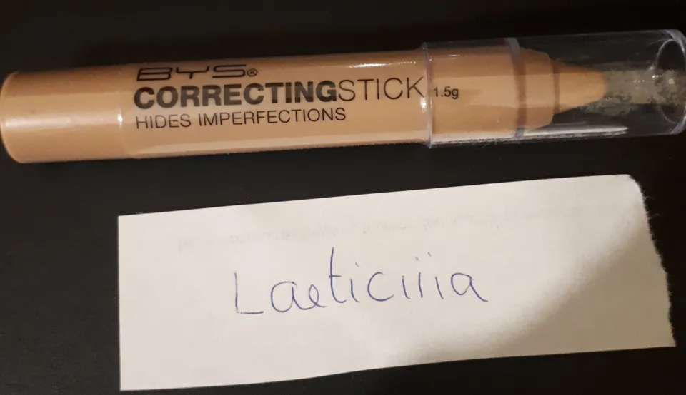 Correcting stick, BYS maquillage