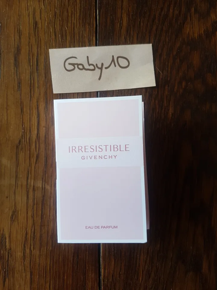Irrésistible, Givenchy