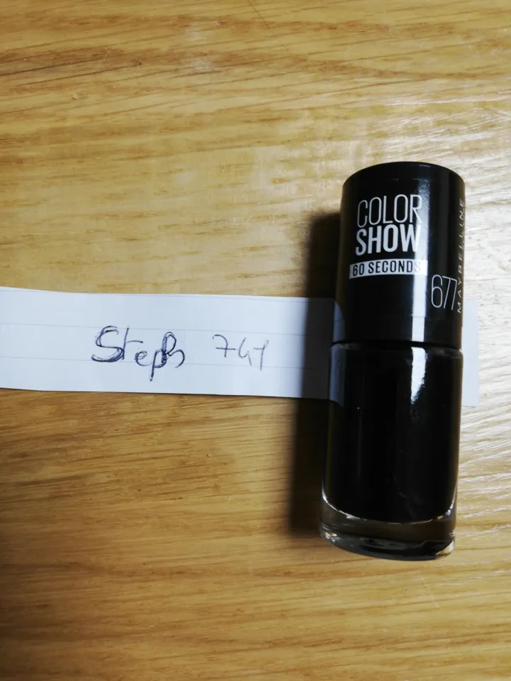 Vernis noir 677, Maybelline