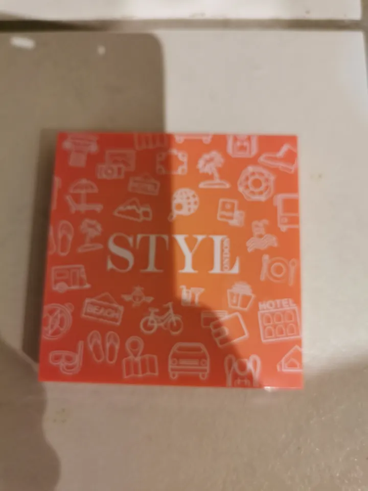 Photo 3 de STYLondon 9pcs Eyeshadow Palette