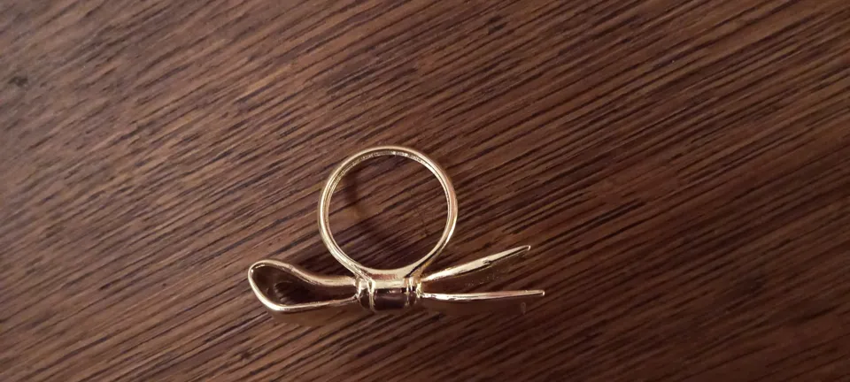 Bague noeud doré., Bijoux Brigitte