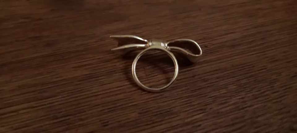 Photo 2 de Bague noeud doré.