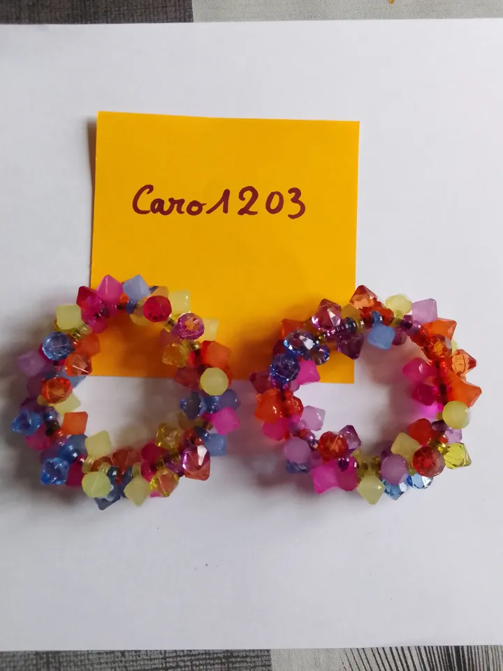 Bracelets, Inconnue