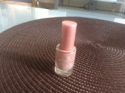 Vernis essence, Essence