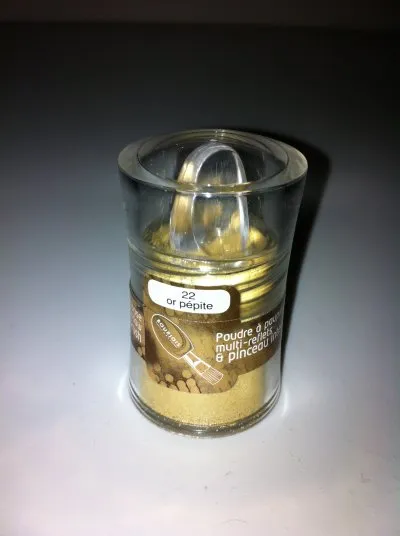 Fard à paupières, L'Oréal