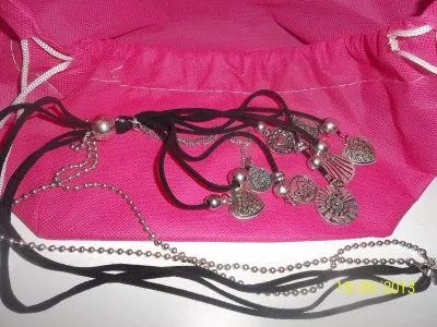 collier, Inconnue
