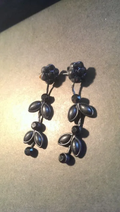 B.O. Noir petite fleur & feuille, Claire's