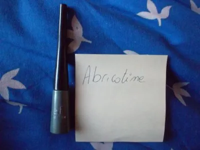 Liquid eyeliner, Elf