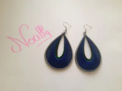 Boucles d'oreilles, Inconnue