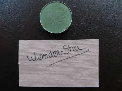 Fard à paupières, MAC Cosmetics