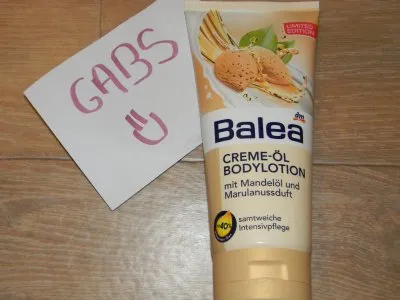 Crème pour le corps à l'amande douce, Balea