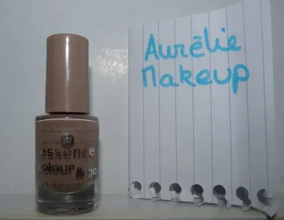 vernis Essence colour and go, Essence
