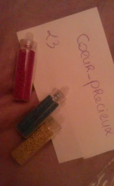 CAVIAR ongles, Inconnue