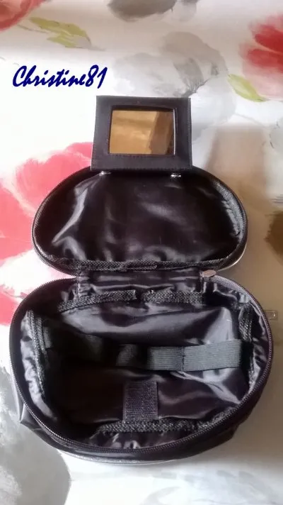 Vanity, Agnès b.