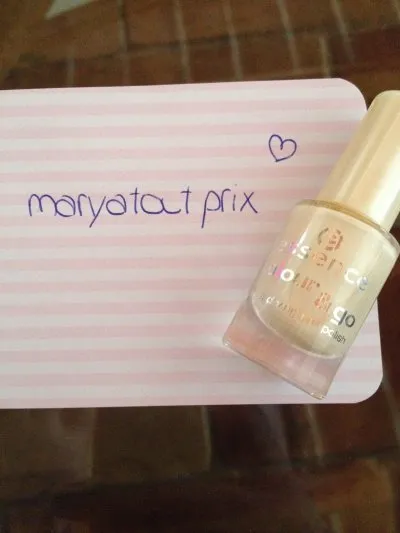 Vernis Colour&go Essence, Essence