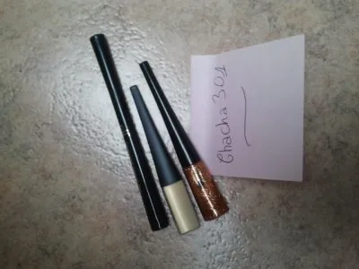 eye liner noir, doré et pailettes dorées, Elf