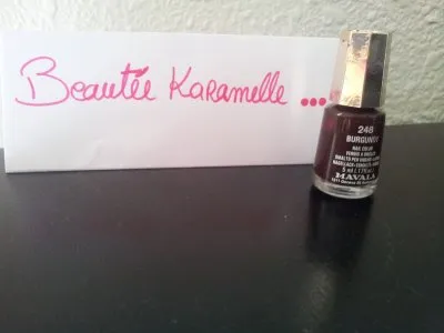 Vernis burgundy, Mavala