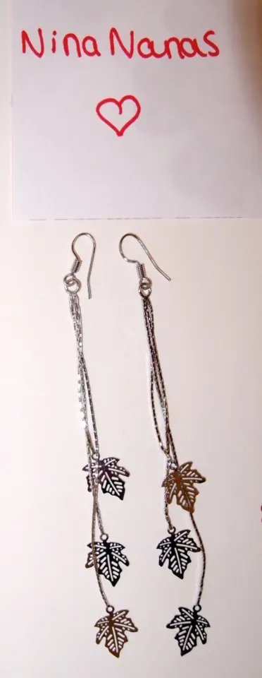 Boucles d'oreille pendantes, Inconnue