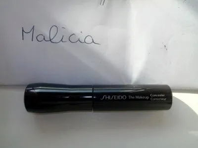 Correcteur Shiseido, Shiseido
