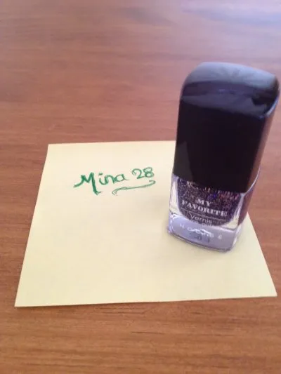 Vernis bleu pailleté Bleu, Nocibé