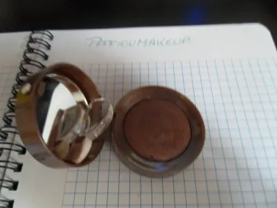 Fard à paupières, Bourjois