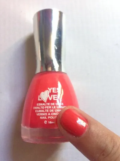 vernis, Yes Love