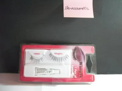 Faux cils, Inconnue