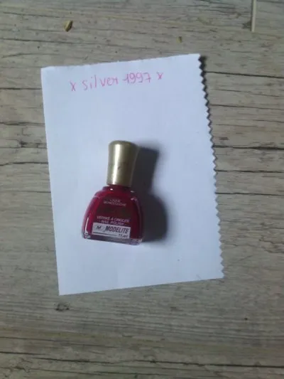 vernis, Inconnue