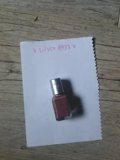 vernis, Inconnue