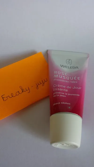 Rose Musquée   Crème de jour lissante, Weleda