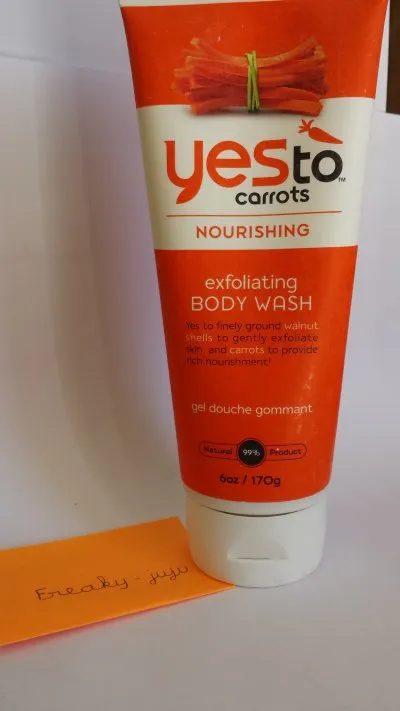 Exfoliant Body Wash, Yes To