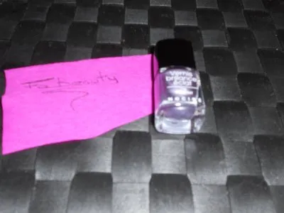 Vernis à ongles, Nocibé