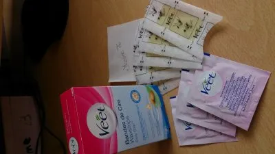 Bande de cires, Veet