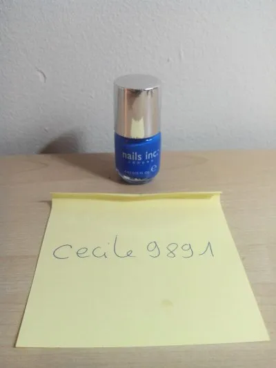 Nails inc vernis bleu électrique, Nails inc London