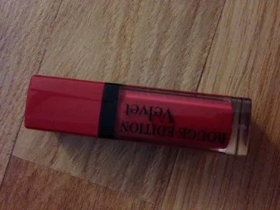 Rouge edition velvet, Bourjois