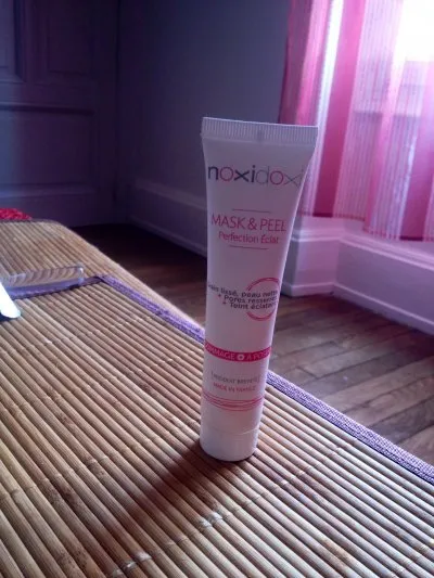 Masque et gommage Noxidoxi, Noxidoxi