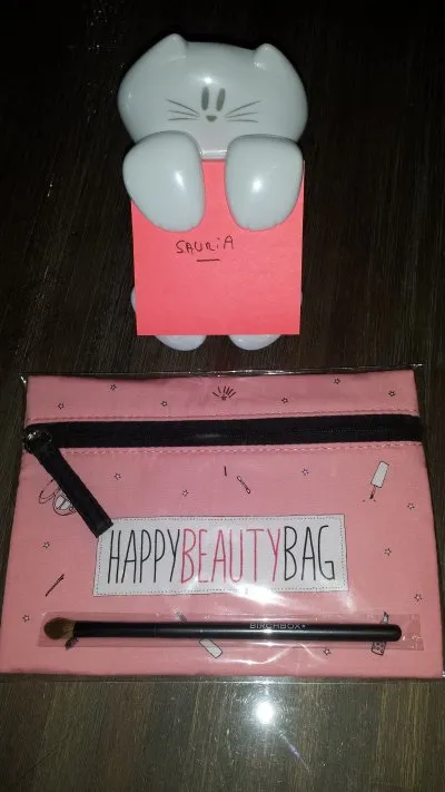 trousse maquillage + pinceau, Birchbox