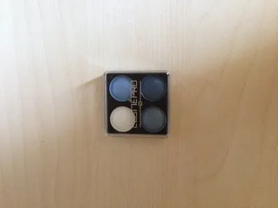 Fard à paupières, Cosmépro