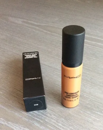 Mac Pro longwear, MAC Cosmetics
